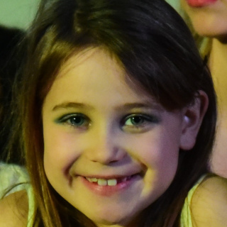 Evelyn - Tots Group